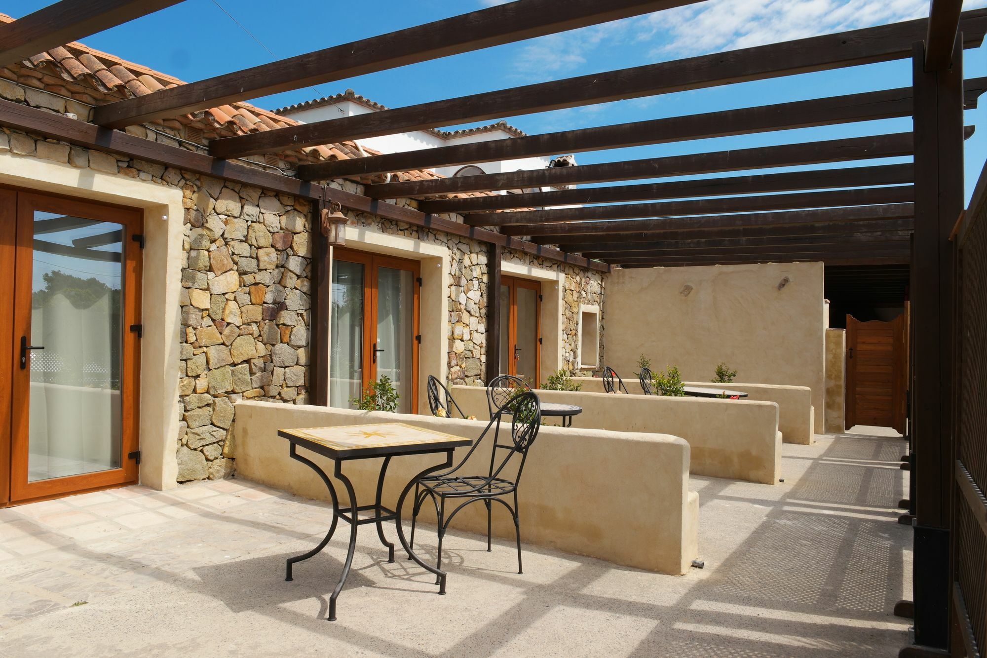 El Rancho Aparthotel